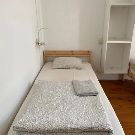 Jacob's Hostal *