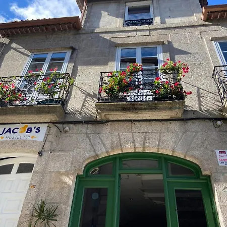 Jacob's Hostal